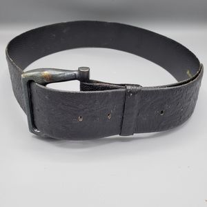 Ostrich leather belt.